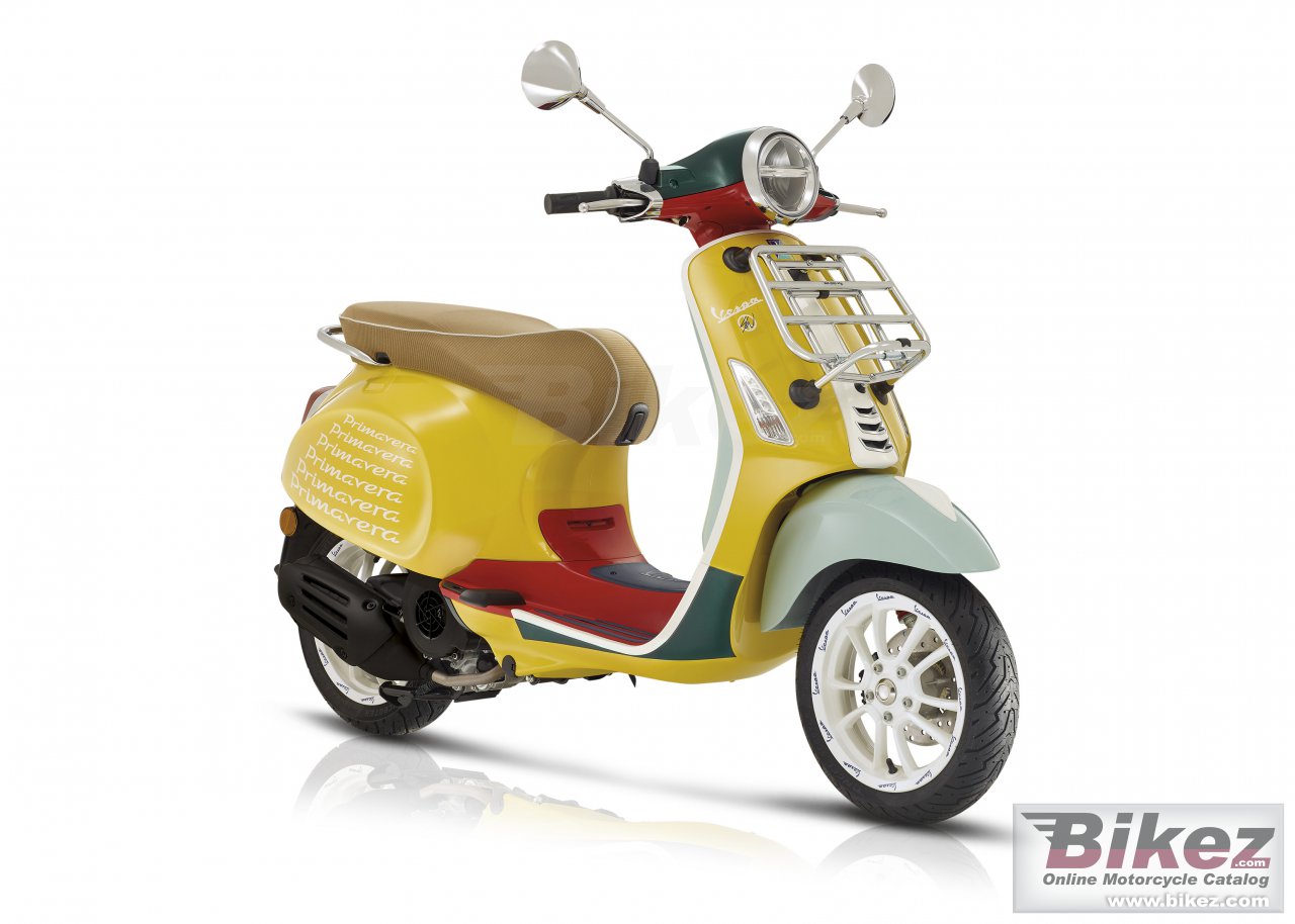 Vespa Primavera Sean Wotherspoon 150