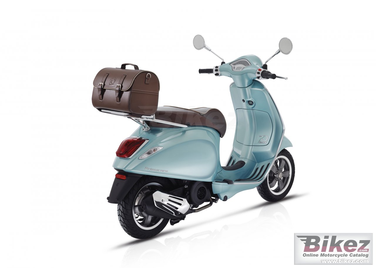 Thumbnail for Vespa Settantesimo 2017