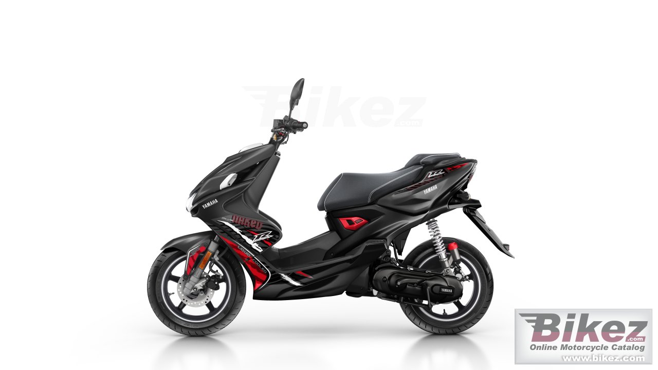 Thumbnail for Yamaha Aerox Naked 2015