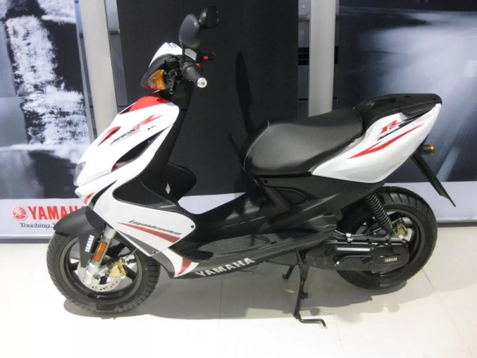 Thumbnail for Yamaha Aerox R 2010