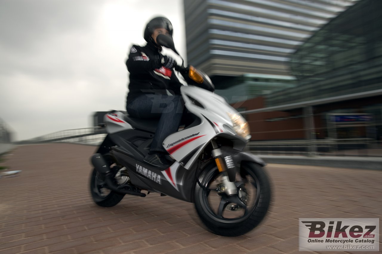 Thumbnail for Yamaha Aerox R 2010