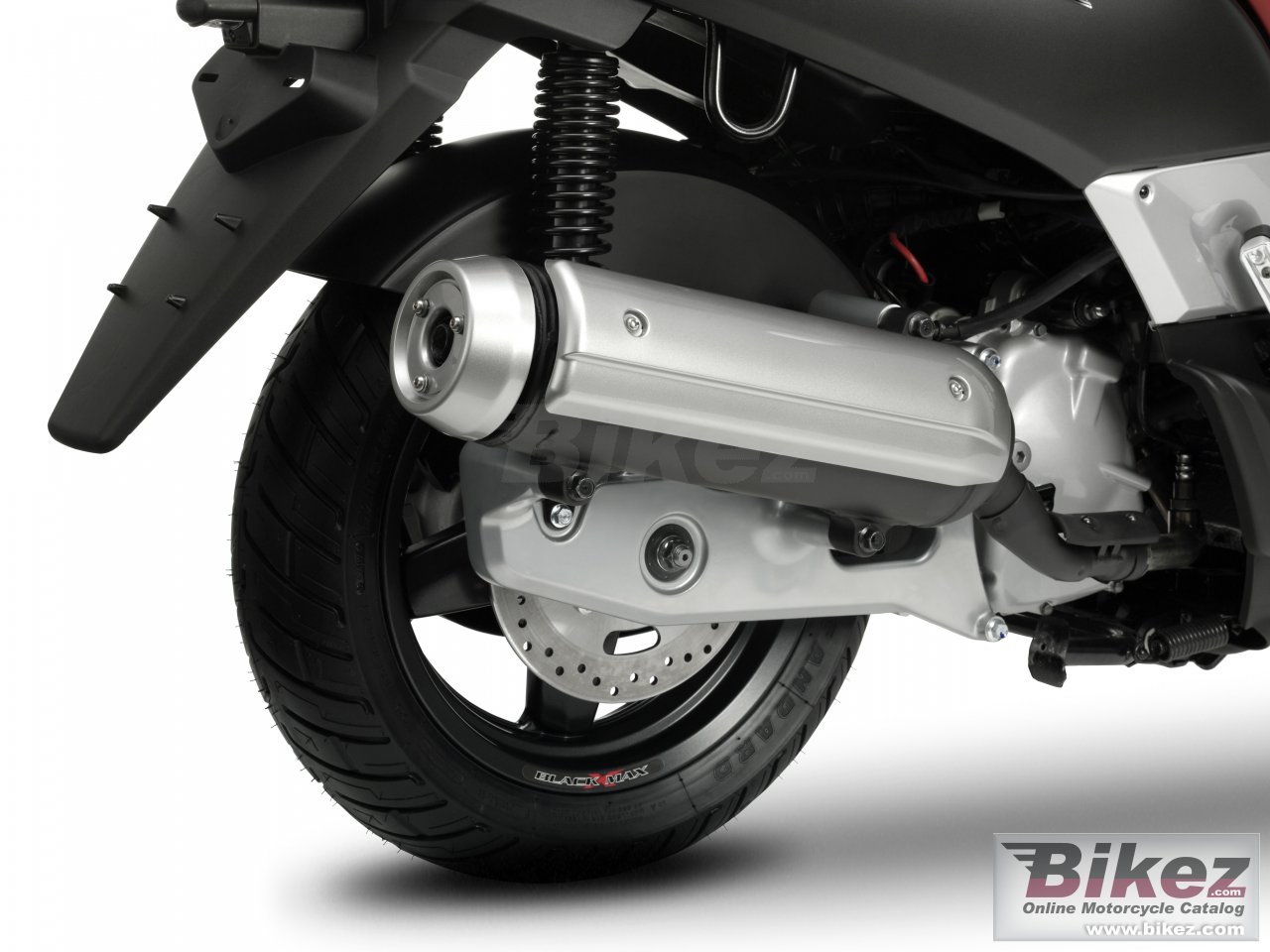 Thumbnail for Yamaha Black X-Max 125 2009