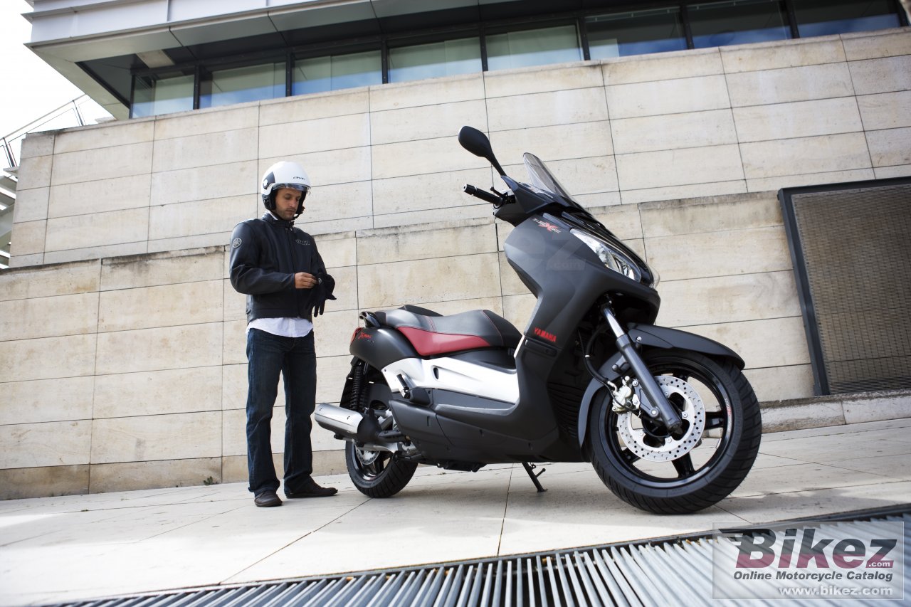Thumbnail for Yamaha Black X-Max 250 2009