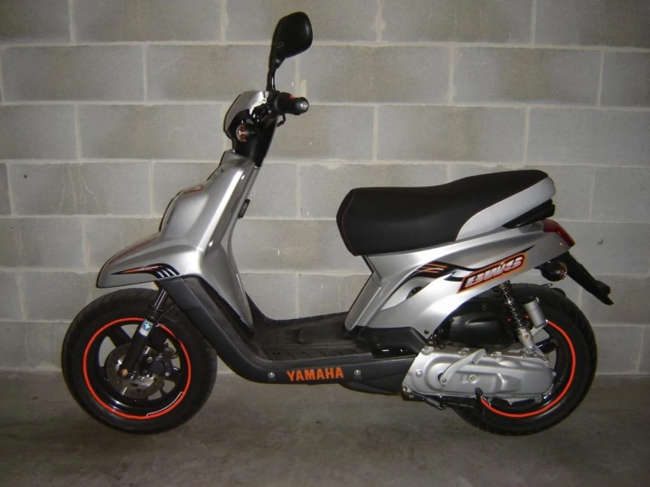 Thumbnail for Yamaha BWs Next Generation 2010