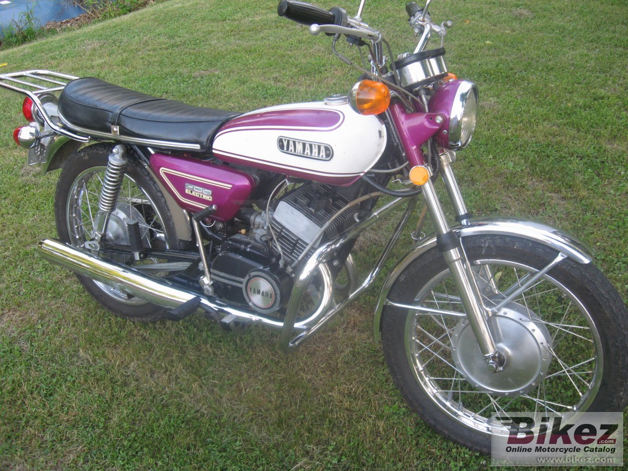 Yamaha CS5