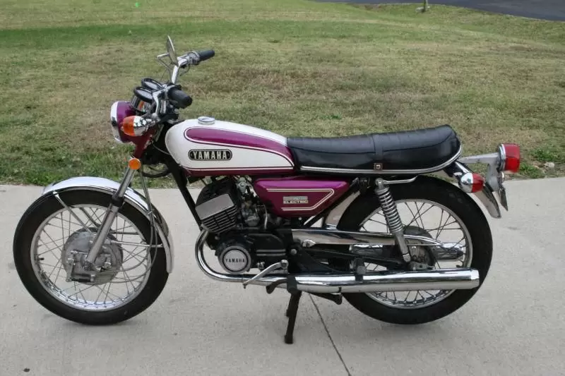 Thumbnail for Yamaha CS5 Street 1972
