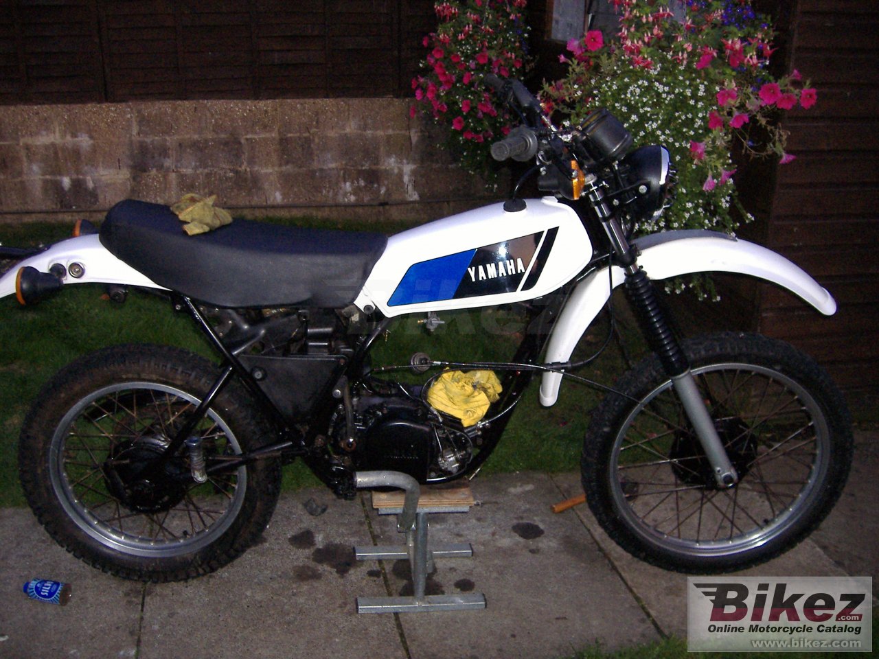 Thumbnail for Yamaha DT 400 MX 1979
