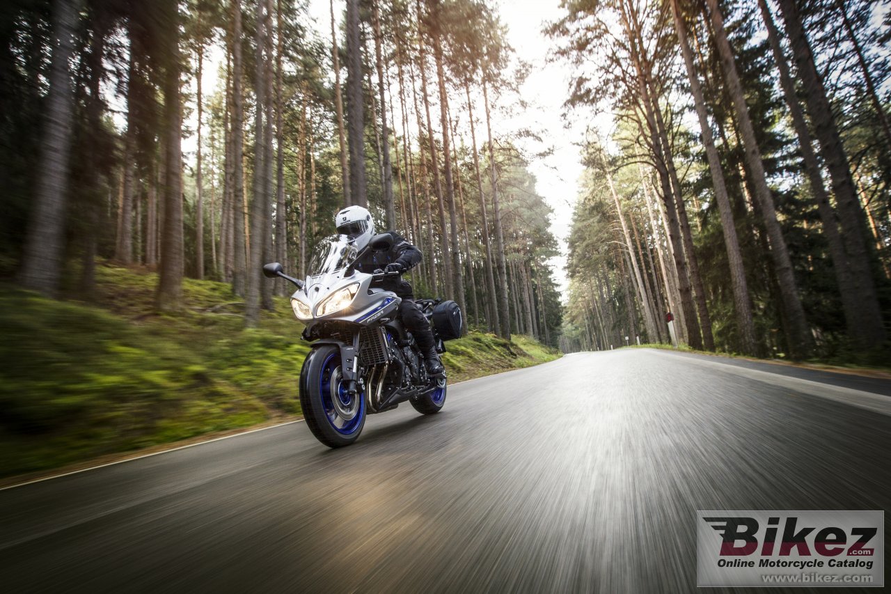 Thumbnail for Yamaha Fazer8 2015