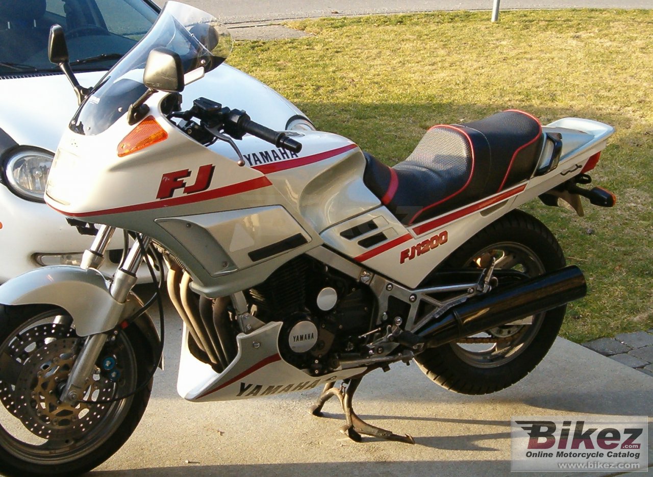 Thumbnail for Yamaha FJ 1200 1989