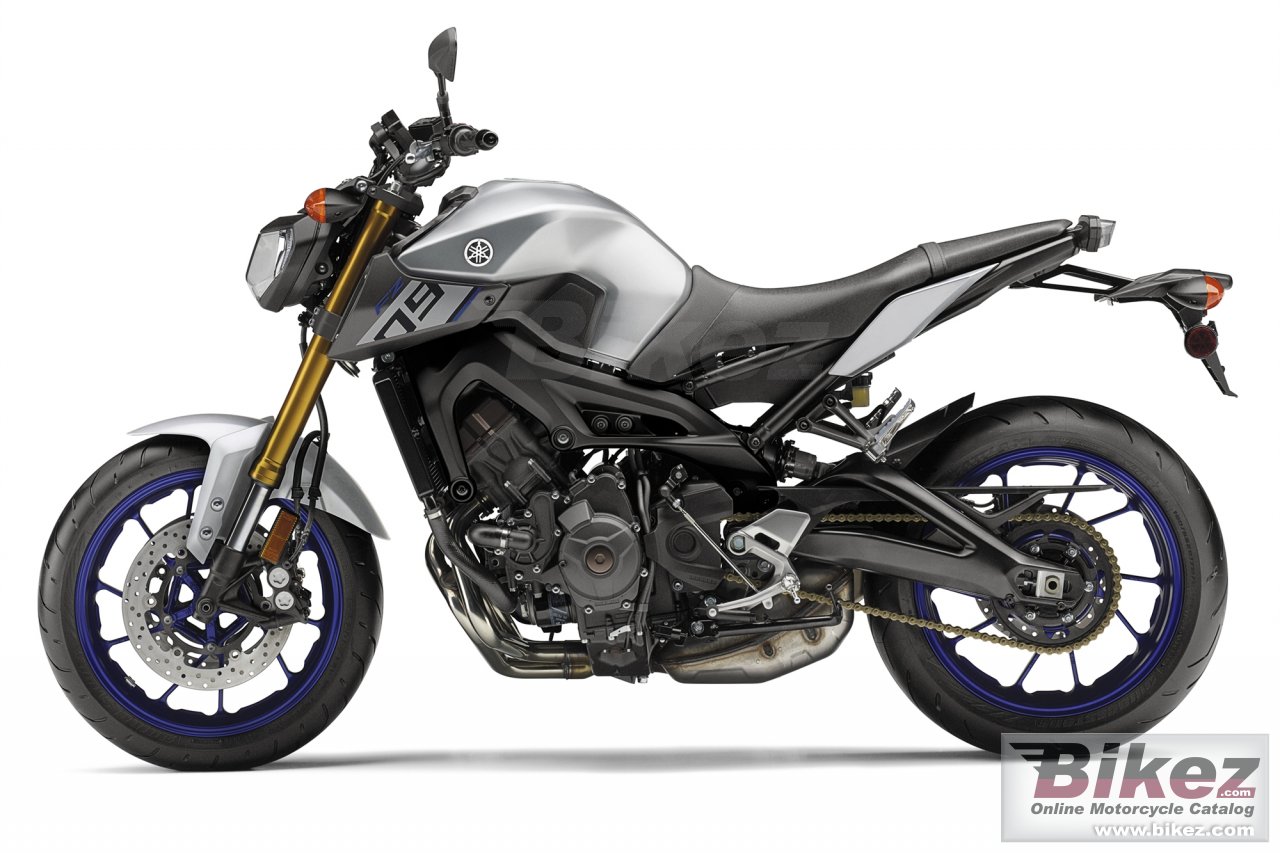 Thumbnail for Yamaha FZ-09 2015