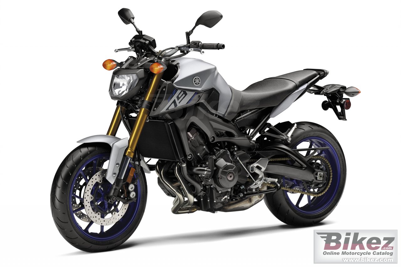 Thumbnail for Yamaha FZ-09 2015
