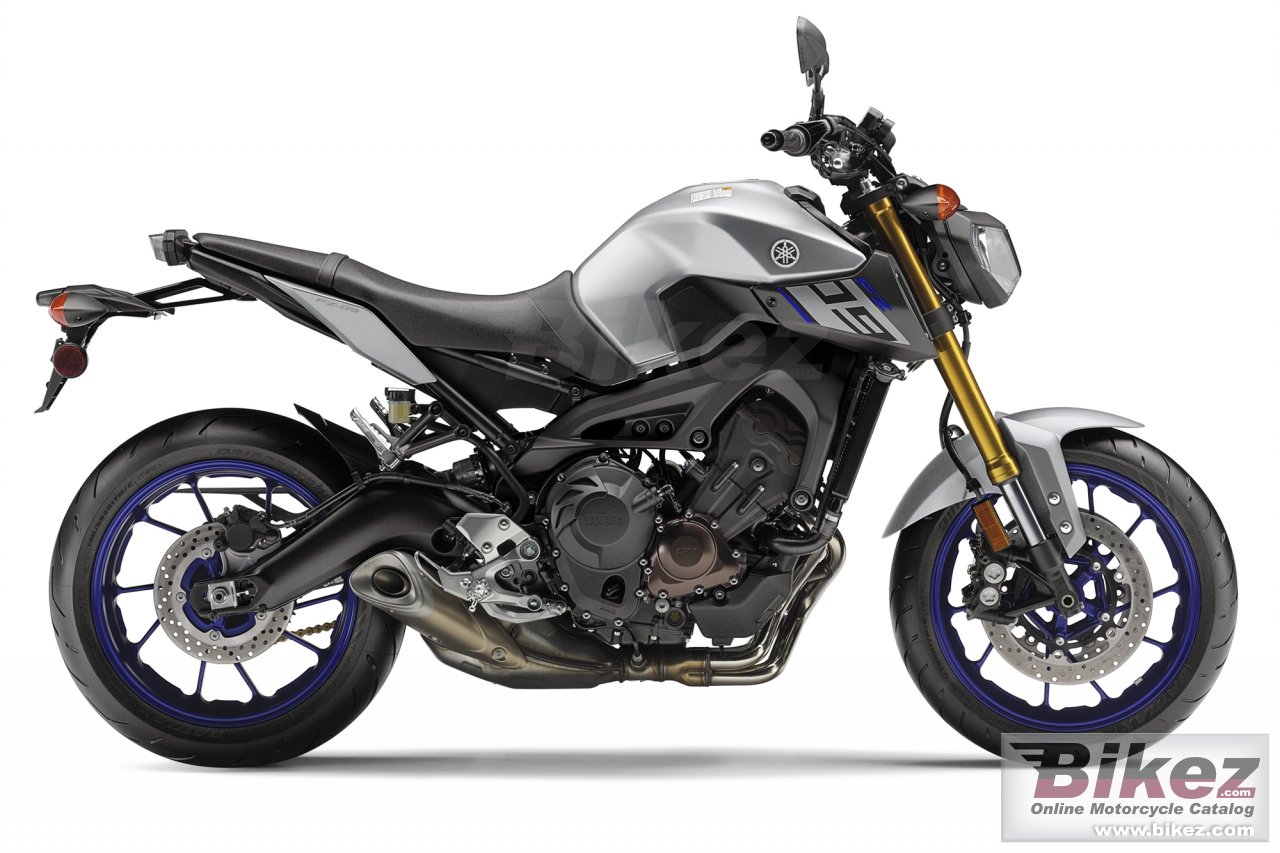 Thumbnail for Yamaha FZ-09 2015