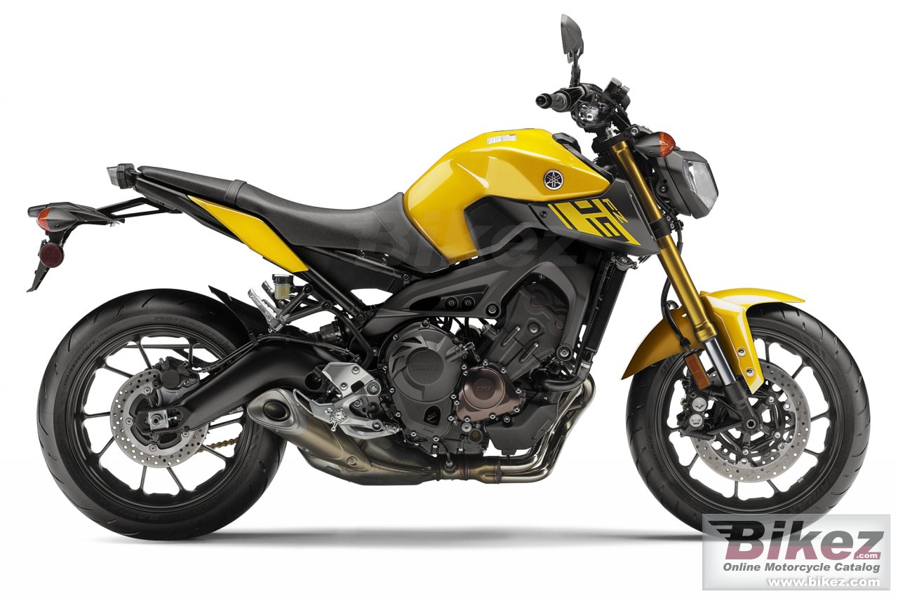 Thumbnail for Yamaha FZ-09 2015