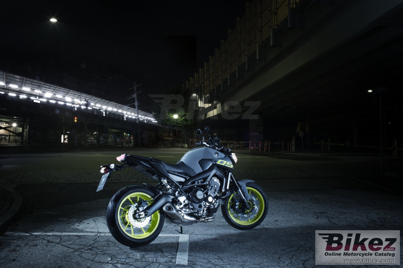 Thumbnail for Yamaha MT-09 2016