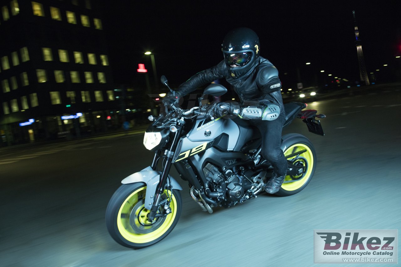 Thumbnail for Yamaha MT-09 2016