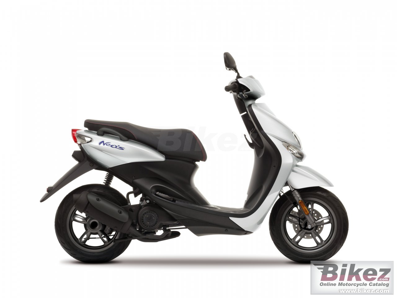 Thumbnail for Yamaha Neos 2010