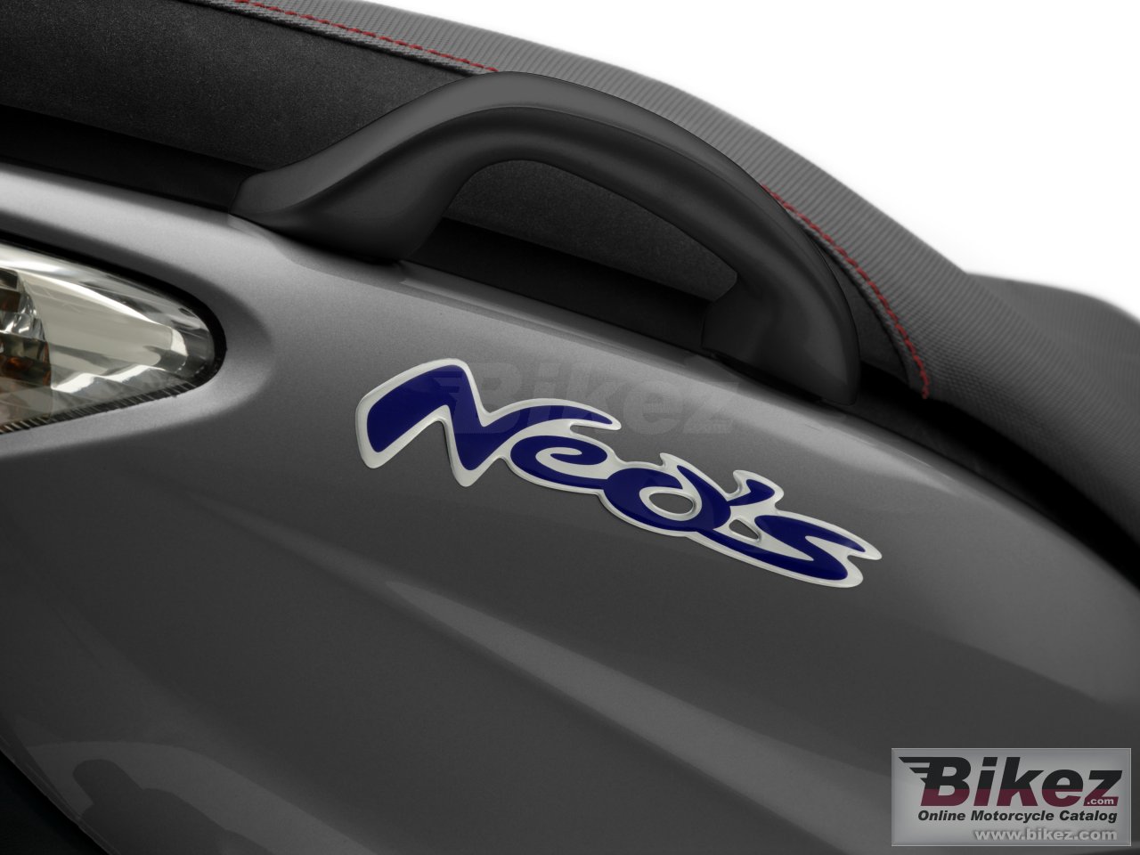 Thumbnail for Yamaha Neos 2010