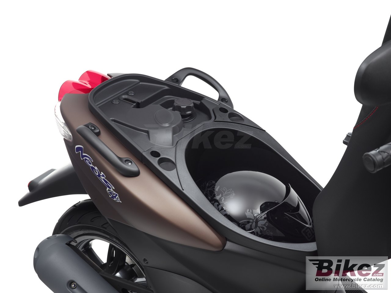 Thumbnail for Yamaha Neos 4 2016
