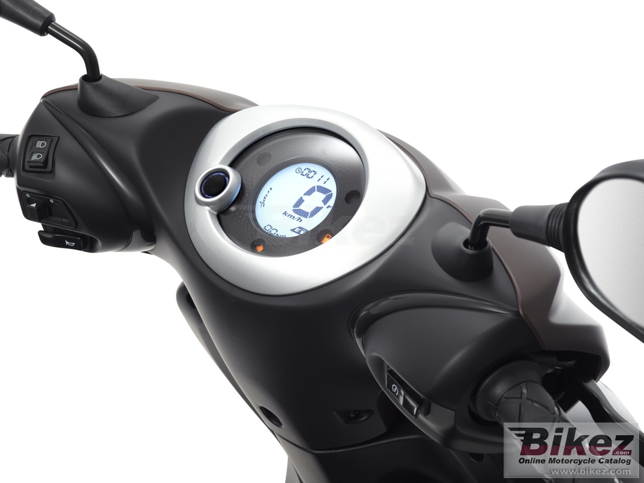 Thumbnail for Yamaha Neos 4 2016
