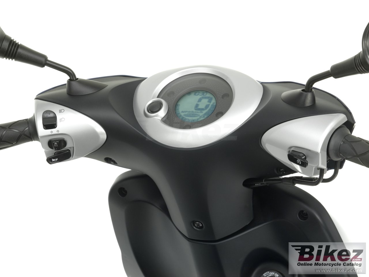 Thumbnail for Yamaha Neos 4 Stroke 2010