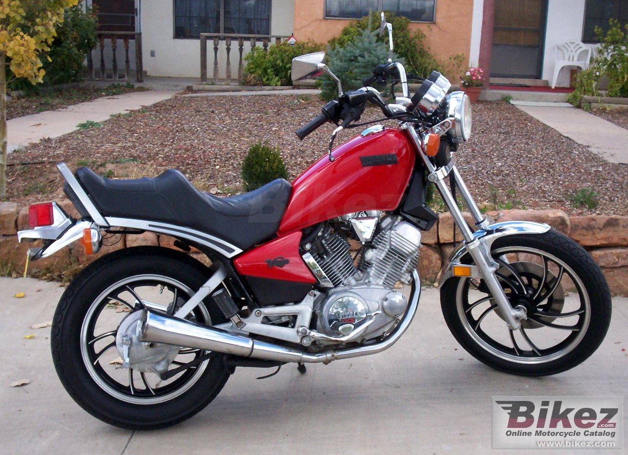 Yamaha XV 500