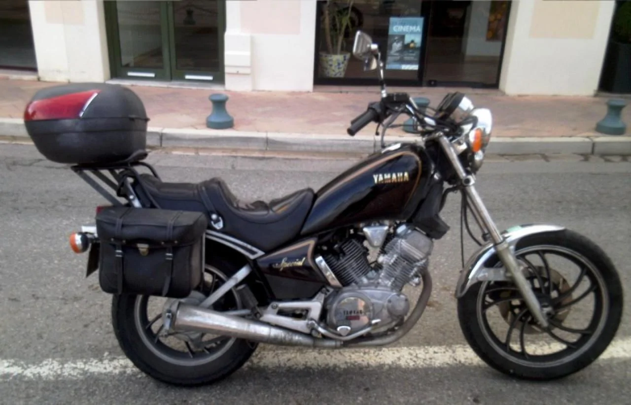Yamaha XV 500 SE