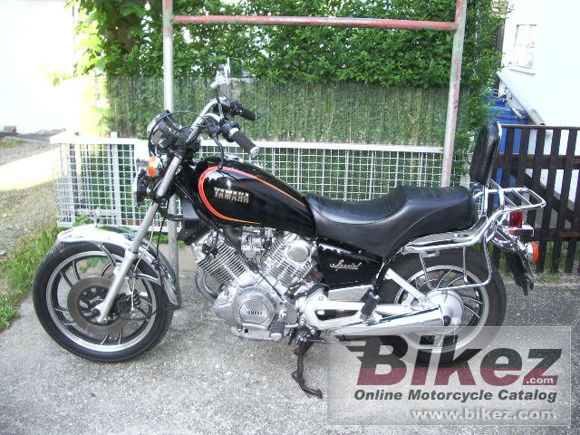 Yamaha XV 750 Special (reduced effect)