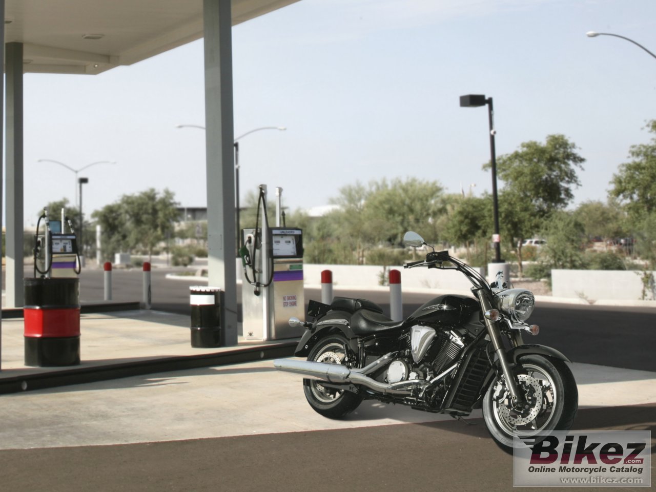 Thumbnail for Yamaha XVS1300A Midnight Star 2011