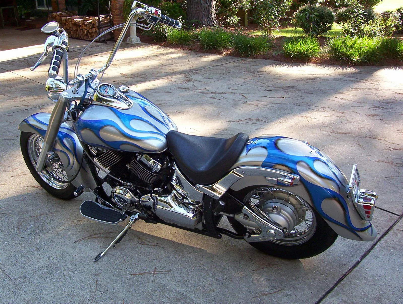 Thumbnail for Yamaha XVS 650 Drag Star 2003