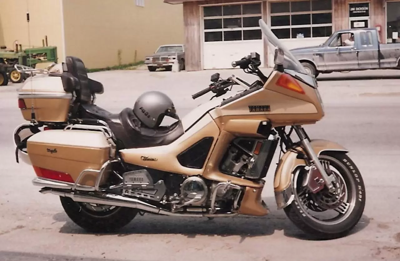 Yamaha XVZ 12 T
