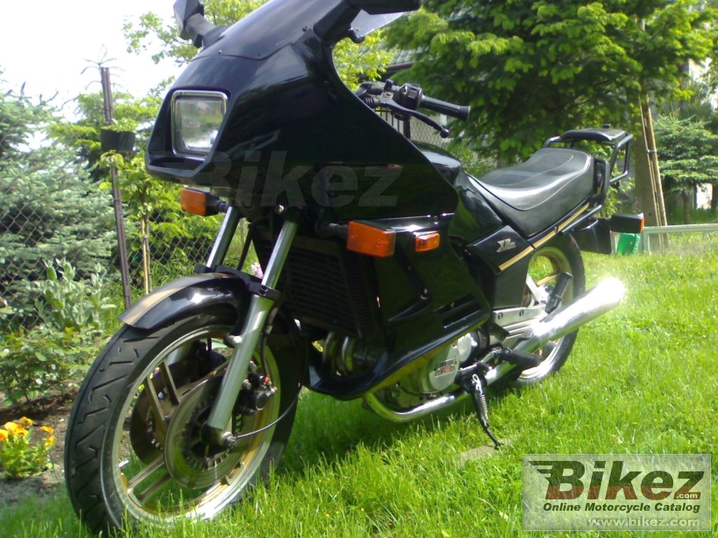 Thumbnail for Yamaha XZ 550 S 1986