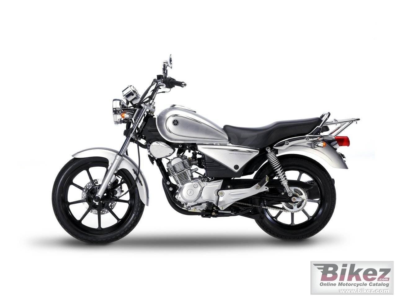 Thumbnail for Yamaha YBR125 Custom 2011