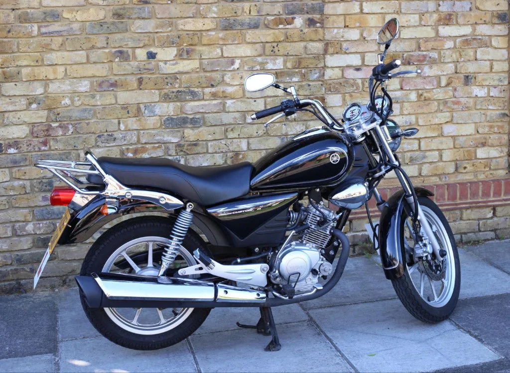 Thumbnail for Yamaha YBR125 Custom 2011