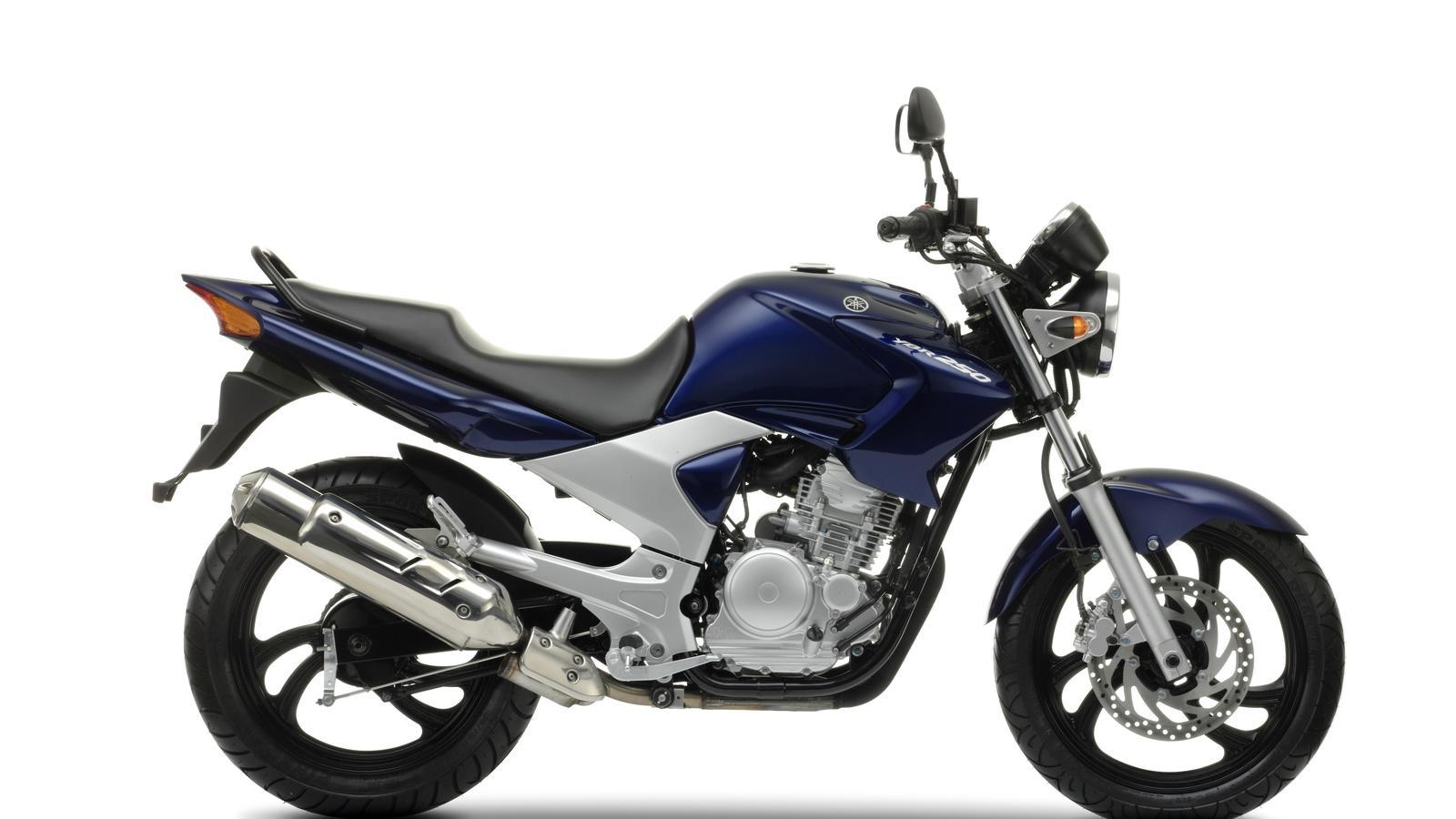 Thumbnail for Yamaha YBR250 2011