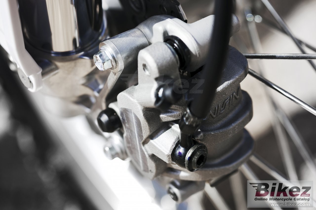 Thumbnail for Yamaha YZ125 2009
