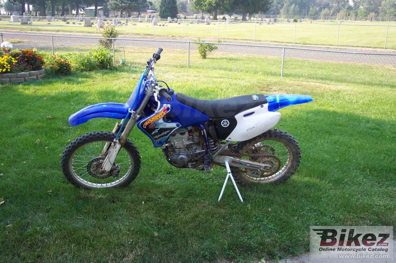 Thumbnail for Yamaha YZ 426 F 2002