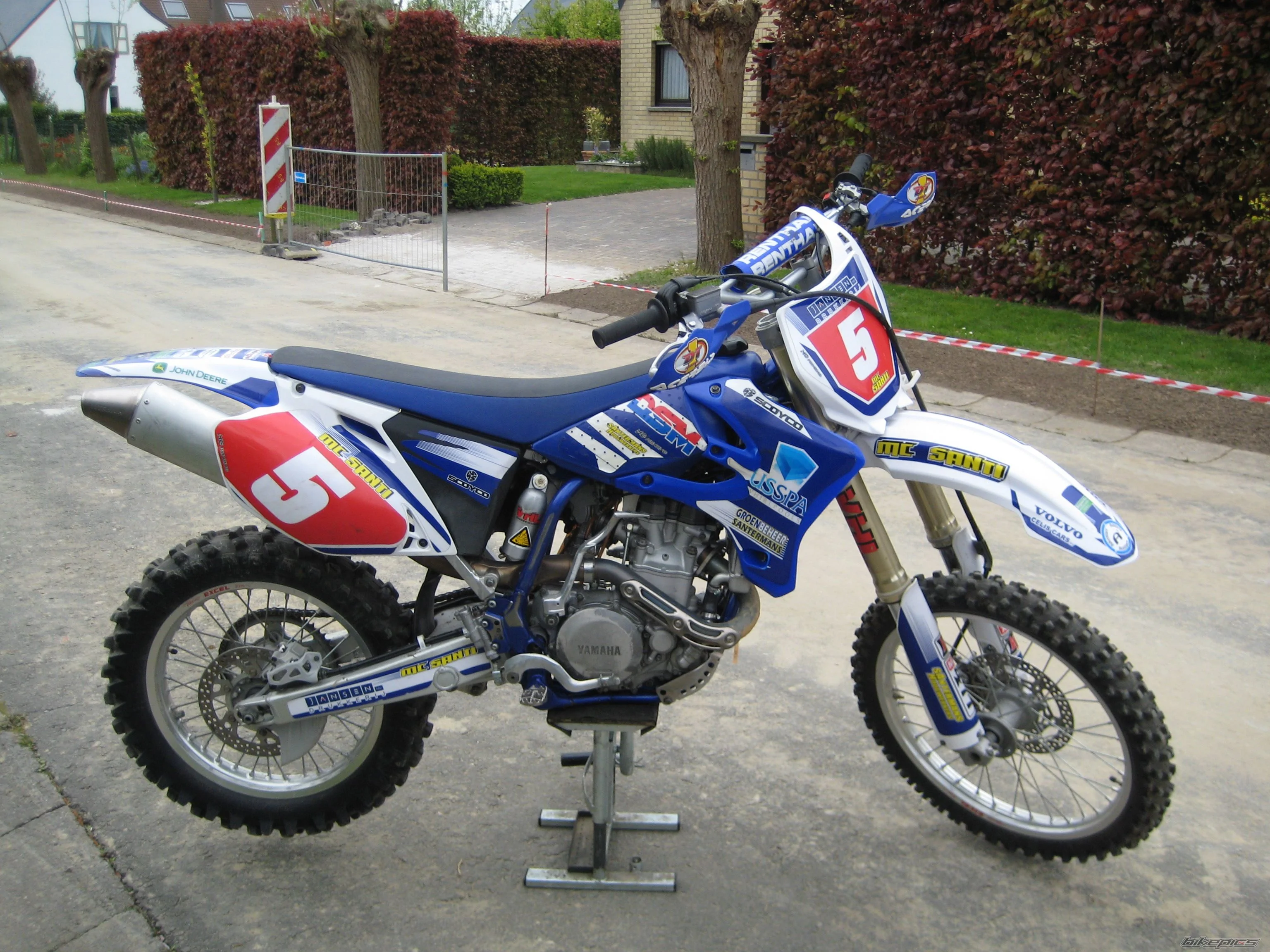 Thumbnail for Yamaha YZ 450 F 2005