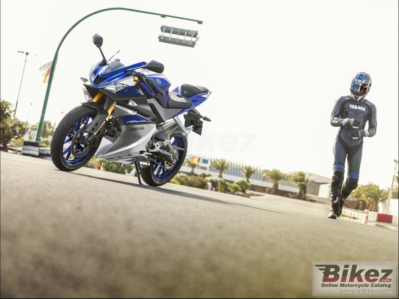 Thumbnail for Yamaha YZF-R125 2016