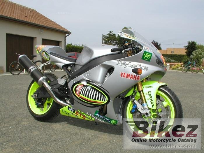 Yamaha YZF-R7