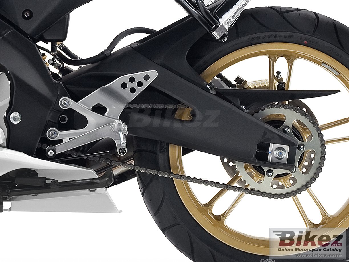 Thumbnail for Yamaha YZF-R 125 2010