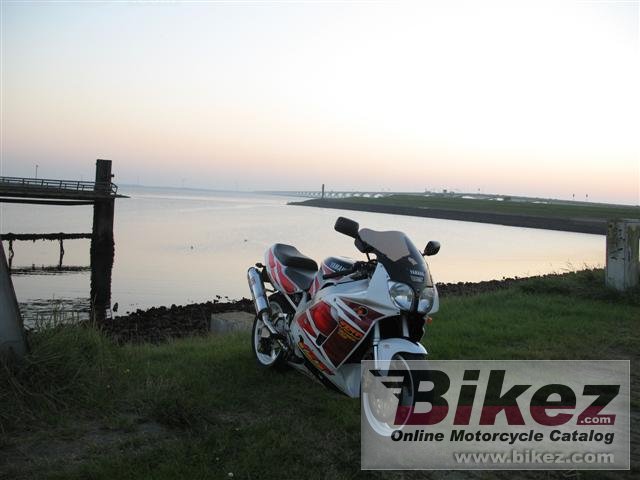 Thumbnail for Yamaha YZF 750 R 1995