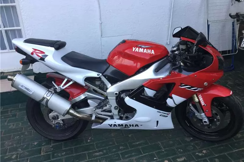 Thumbnail for Yamaha YZF R1 2002
